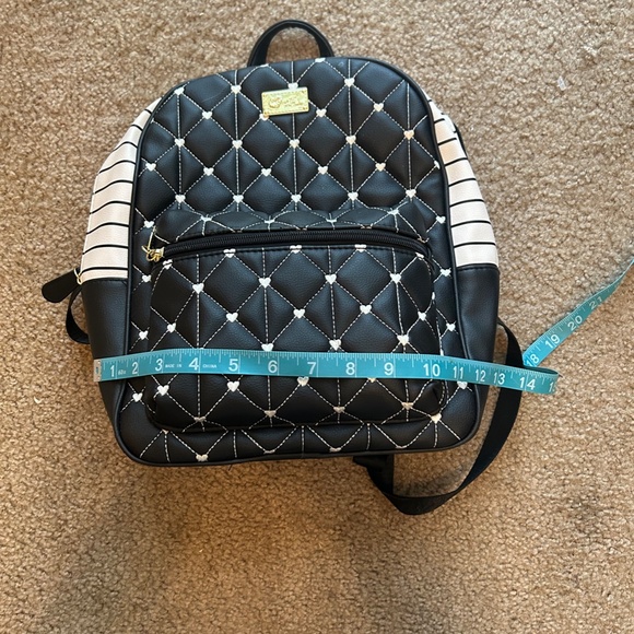 Betsey Johnson Black and White Quilted Backpack With Heart and Stripe Details - Picture 8 of 11
